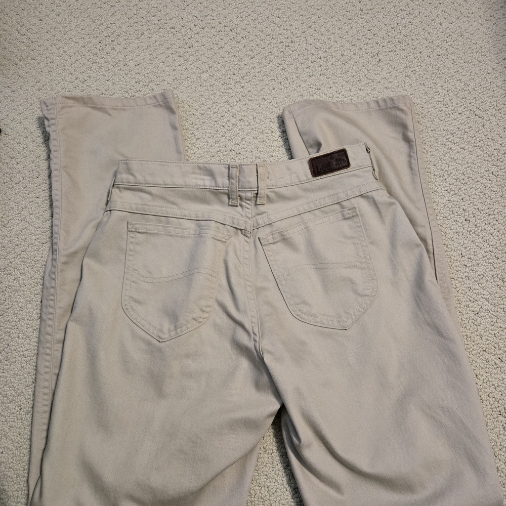 Women's Lee Relaxed Fit Beige Jeans, Like New, Size 6M